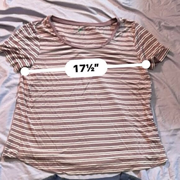 TWO dip Brand Short Sleeve tees, BIG SIZE SMALL (1 purple striped & 1 Blue) - Picture 5 of 16
